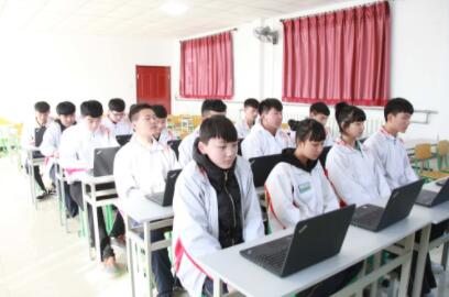 中专学生是可以参加高考的你知道吗？