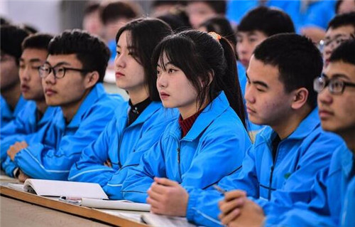 河南中专生学历怎么升？怎么上大专？